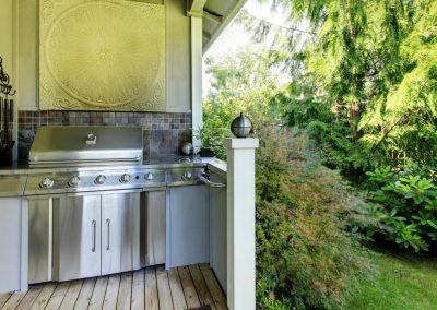 Outdoor Kitchen